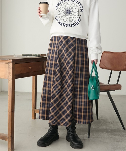 BONLECILL(ボンルシール)の「先染めツイルチェックイージーフレアスカート(スカート・レディース・ネイビー/レッド/モスグリーン・FREE)」の21枚目の写真