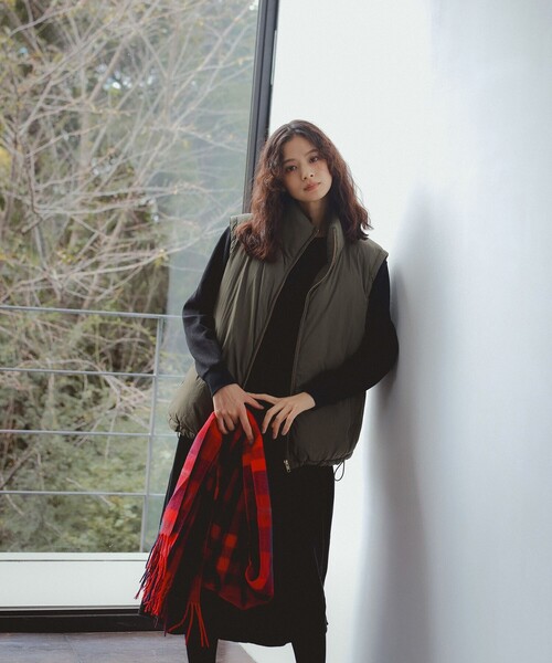 B:MING by BEAMS（ビーミングバイビームス）の「中綿 ベスト（S～M）（ベスト・レディース・カーキ/ナチュラル・SMALL/MEDIUM）」の4枚目の写真