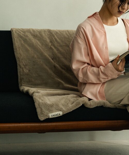 LALACA ベージュブランケット LALACA】heated blanket roomy 温度調節可ブランケット（生活家電