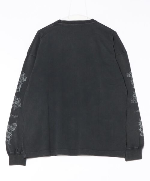 Ed Hardy(エドハーディー)の「ED HARD エド・ハーディー ピグメント加工 ヴィンテージライク グラフィック ロゴプリント オーバーサイズ ロングスリーブTシャツ/ロンT(Tシャツ/カットソー・メンズ・ブラック系その他/グレー系その他2/チャコール/ブラック/ブラック系その他2/グレー系その他・M/L)」の7枚目の写真