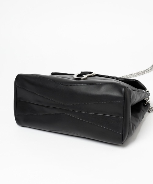 HARE　カラビナフラップバッグ HARE（ハレ）の「カラビナフラップBAG(HARE)（ショルダーバッグ