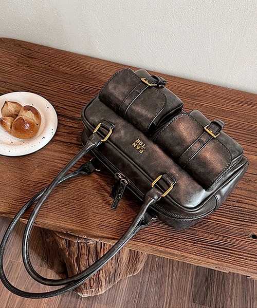 セール】【韓国ファッション】レザーライクダブルポケットハンドバッグ