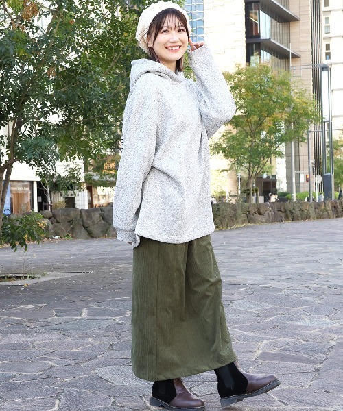 チチカカ(チチカカ)の「スネークダンサープリントプルパーカー(パーカー・レディース・グレー/ブラック/グリーン/ブルー・FREE)」の9枚目の写真