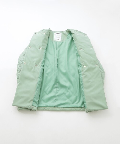CAST:（キャストコロン）の「【着回し抜群】中わたキルティングコート（トレンチコート・レディース・ブラック/グリーン/オフホワイト・S/M）」の12枚目の写真