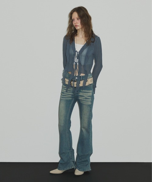 SHAGGIE（シャギー）の「裾ギャザーヴィンテージウォッシュデニムパンツ（デニムパンツ・レディース・ブルー/ブラック・SMALL/MEDIUM）」の10枚目の写真