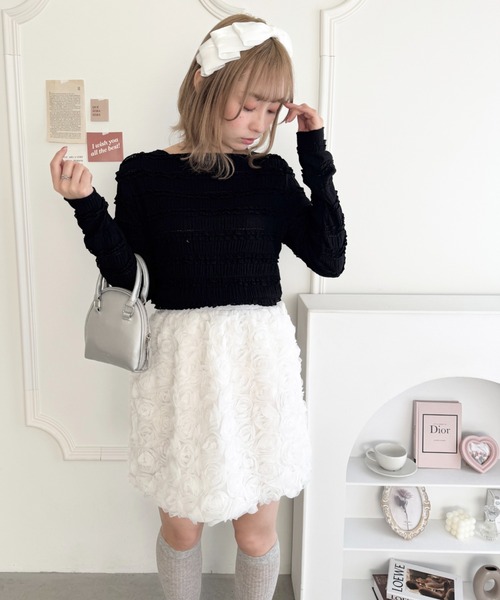 Loueme（ルエム）の「【5色展開】ホイップレースフリルトップス（Tシャツ/カットソー・レディース・ブラック/アイボリー/ブラウン/ピンク/ホワイト・FREE）」の20枚目の写真