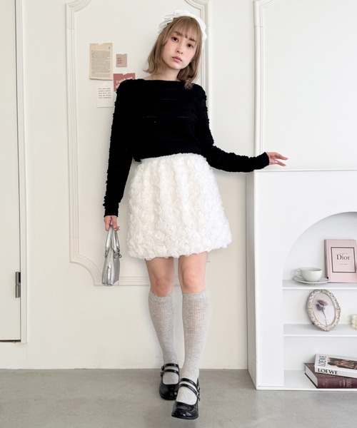 Loueme（ルエム）の「【5色展開】ホイップレースフリルトップス（Tシャツ/カットソー・レディース・ブラック/アイボリー/ブラウン/ピンク/ホワイト・FREE）」の21枚目の写真