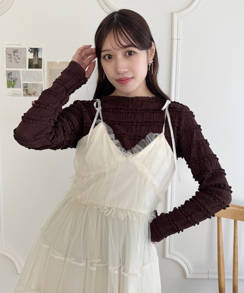 Loueme（ルエム）の「【5色展開】ホイップレースフリルトップス（Tシャツ/カットソー・レディース・ブラック/アイボリー/ブラウン/ピンク/ホワイト・FREE）」の16枚目の写真