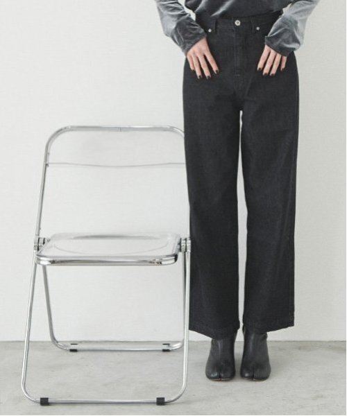 LUKU nari(ルクナーリ)の「デニムワイドパンツ(デニムパンツ・レディース・ブラック/サックスブルー/ブルー・M/S/L)」の2枚目の写真