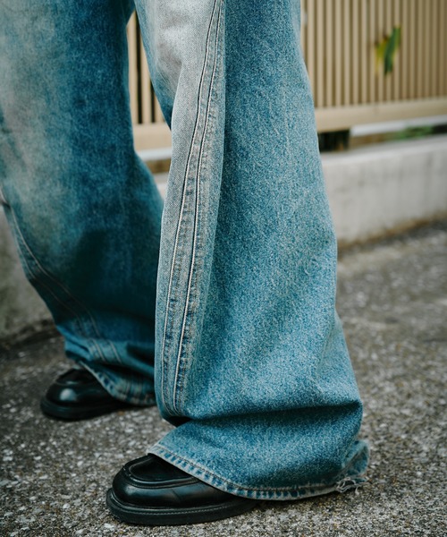 NVRFRGT（ネヴァーフォーゲット）の「3D TWISTED WIDE LEG JEANS