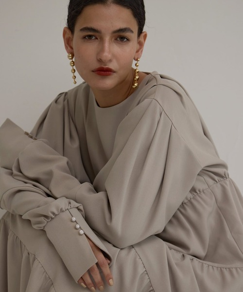 MIELI INVARIANT（ミエリインヴァリアント）の「Drop Asymmetry Pierce（ピアス（両耳用）・レディース・シルバー/ゴールド・FREE）」の14枚目の写真