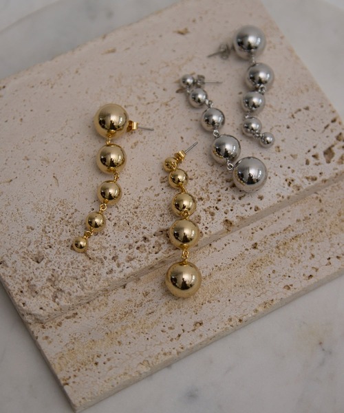 MIELI INVARIANT（ミエリインヴァリアント）の「Drop Asymmetry Pierce（ピアス（両耳用）・レディース・シルバー/ゴールド・FREE）」の7枚目の写真