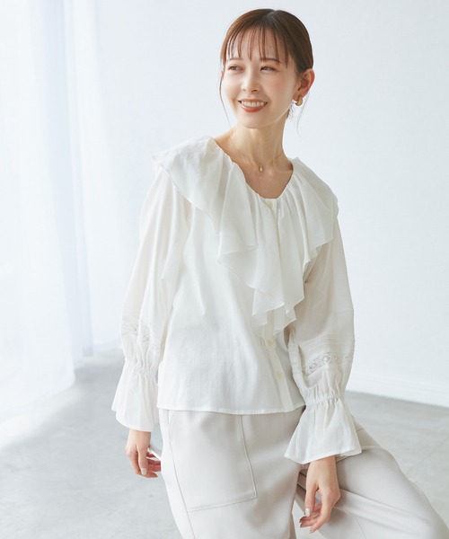 ROPE' PICNIC（ロペピクニック）の「【接触冷感・通気性】お着軽シャツシリーズ/綿ボイルフリルブラウス（シャツ/ブラウス・レディース・ブラック/ブラウン/オフホワイト/サックスブルー/イエロー・38）」の11枚目の写真