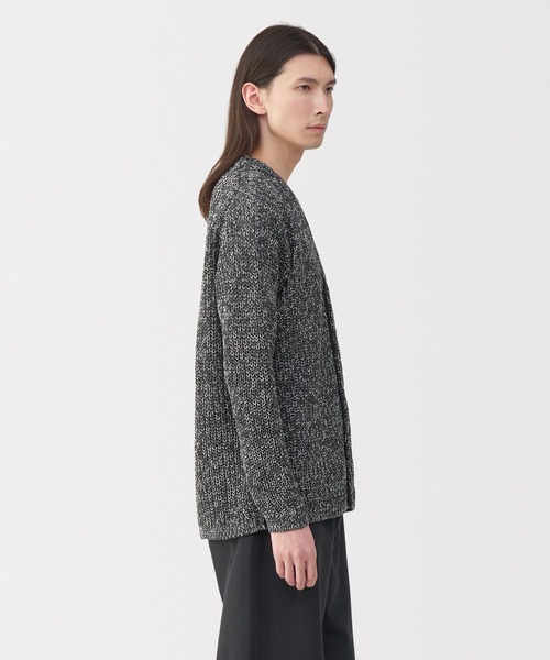 MUJI Labo(ムジラボ)の「〔MUJI Labo〕紳士 コットンローゲージニットカーディガン(カーディガン/ボレロ・メンズ・アイボリー/チャコールグレー・XL/L/M/S)」の8枚目の写真