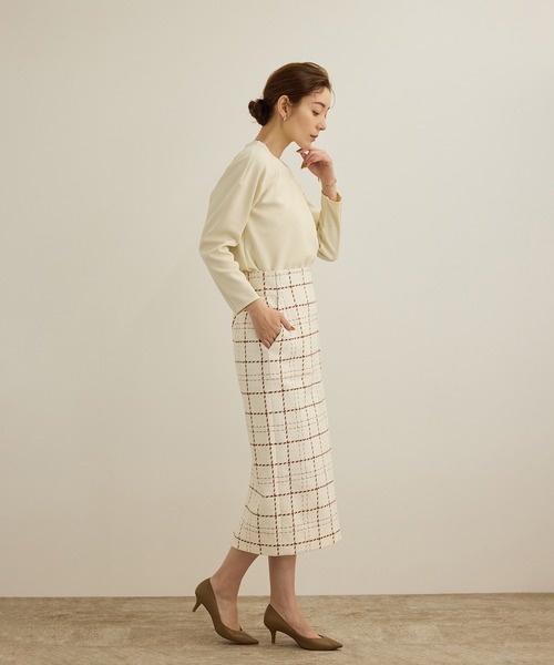 ROPE'（ロペ）の「【洗える】ジャガードニットプルオーバー（梨地プルオーバー）/セットアップ対応（Tシャツ/カットソー・レディース・ベージュ/ネイビー・36/38）」の4枚目の写真