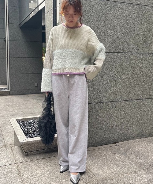 ROSE BUD(ローズバッド)の「【WEB・一部店舗限定】ラメスウェットパンツ(スウェットパンツ・レディース・グレー/ピンク・ONE SIZE)」の4枚目の写真