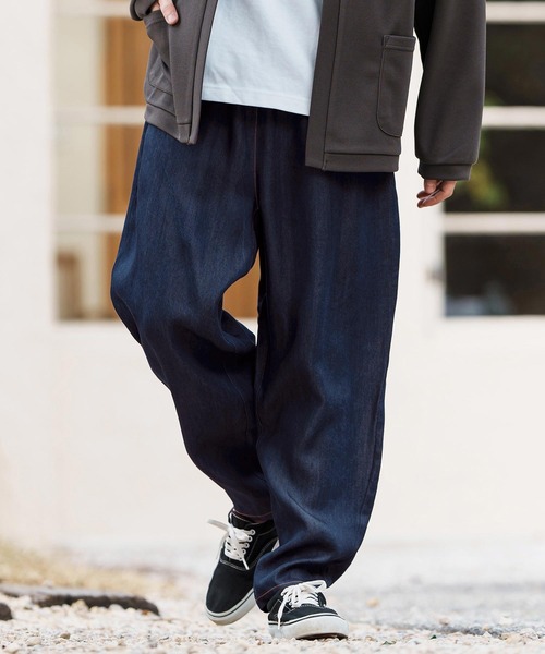 CAMBIO(カンビオ)の「mp13309-Silky Stripe Denim Balloon Pants バルーンパンツ(デニムパンツ・メンズ・ネイビー/インディゴブルー/ライトインディゴブルー・S/M/L)」の2枚目の写真