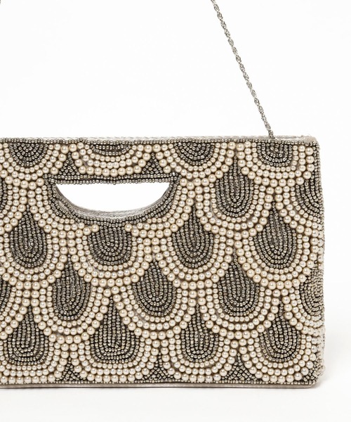 Andemiu（アンデミュウ）の「パールビーズクラッチ323725（クラッチバッグ・レディース・アイボリー・FREE）」の10枚目の写真