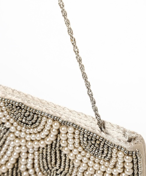 Andemiu（アンデミュウ）の「パールビーズクラッチ323725（クラッチバッグ・レディース・アイボリー・FREE）」の11枚目の写真