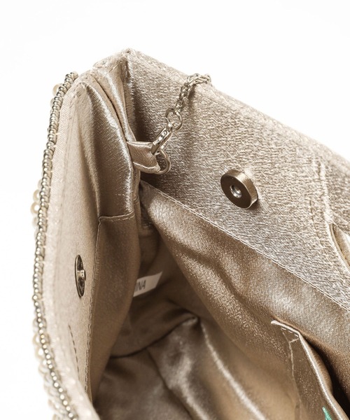 Andemiu（アンデミュウ）の「パールビーズクラッチ323725（クラッチバッグ・レディース・アイボリー・FREE）」の16枚目の写真