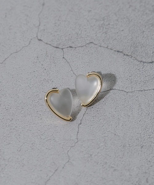 SMELLY（スメリー）の「マットクリアモチーフピアス（ピアス（両耳用）・レディース・その他2/その他1・-）」の2枚目の写真