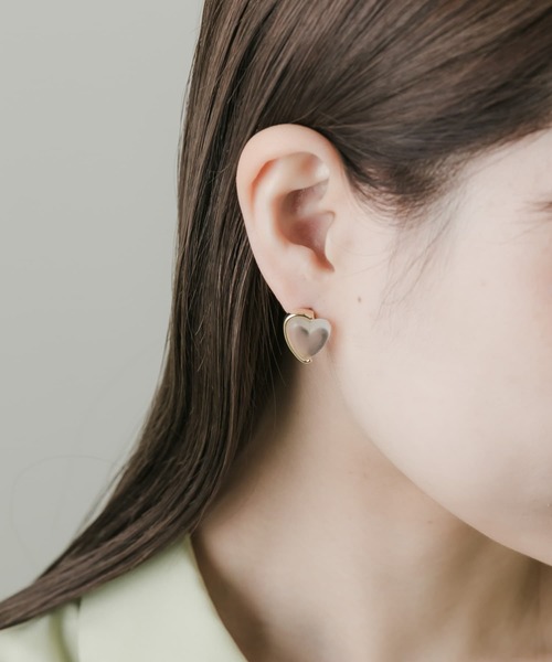 SMELLY（スメリー）の「マットクリアモチーフピアス（ピアス（両耳用）・レディース・その他2/その他1・-）」の4枚目の写真