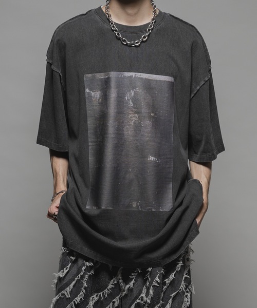 CASPER JOHN（キャスパージョン）の「Pigment big print T-shirts/ピグメントビッグプリントTシャツ（Tシャツ/カットソー・メンズ・ホワイト/ホワイト系その他/ホワイト系その他3/ブラック系その他4/ブラック/ブラック系その他2/ホワイト系その他2/ホワイト系その他4/ブラック系その他/ブラック系その他3・X-SMALL/SMALL/MEDIUM/LARGE）」の10枚目の写真