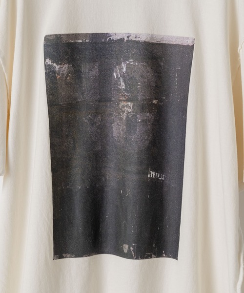 CASPER JOHN（キャスパージョン）の「Pigment big print T-shirts/ピグメントビッグプリントTシャツ（Tシャツ/カットソー・メンズ・ホワイト/ホワイト系その他/ホワイト系その他3/ブラック系その他4/ブラック/ブラック系その他2/ホワイト系その他2/ホワイト系その他4/ブラック系その他/ブラック系その他3・X-SMALL/SMALL/MEDIUM/LARGE）」の13枚目の写真