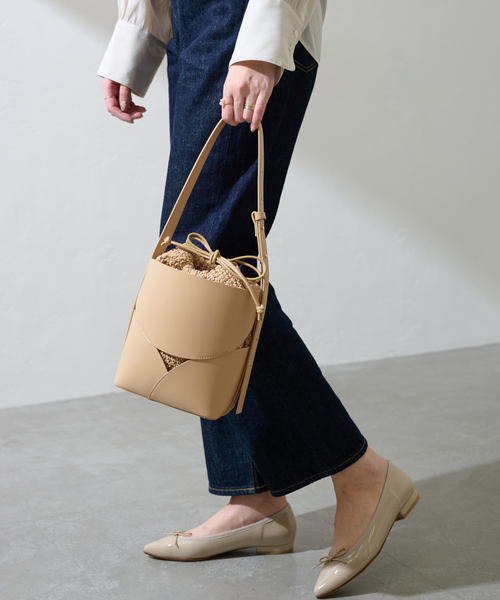 LE TALON(ルタロン)の「LE TALON cutting bag(ショルダーバッグ・レディース・ベージュ/ブラック・FREE)」の9枚目の写真