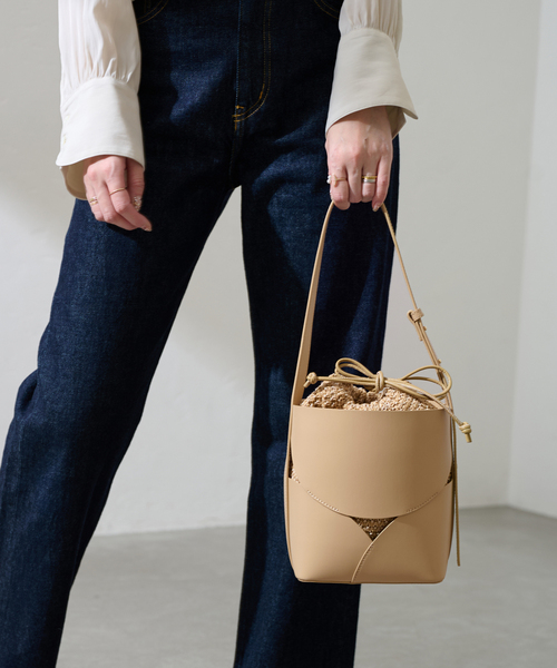 LE TALON(ルタロン)の「LE TALON cutting bag(ショルダーバッグ・レディース・ベージュ/ブラック・FREE)」の10枚目の写真