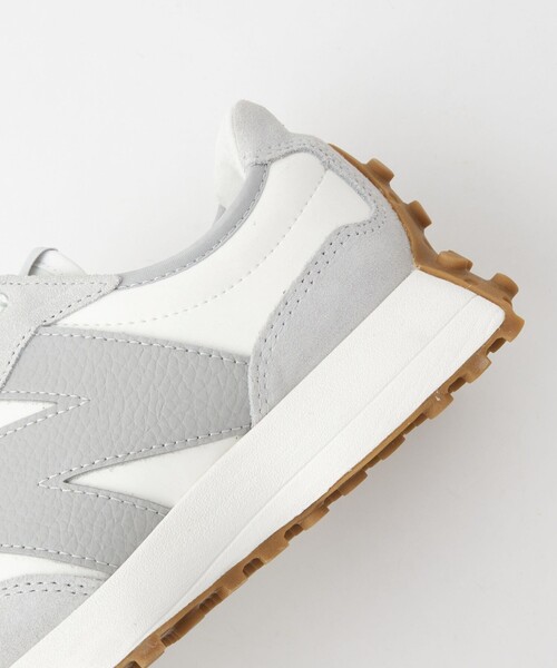 NEW BALANCE（ニューバランス）の「＜New Balance＞WS327 スニーカー（スニーカー・レディース・ライトグレー/ベージュ・22.5cm/23cm/23.5cm/24cm/24.5cm/25cm）」の11枚目の写真