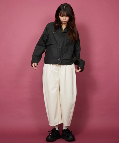 unrelaxing（アンリラクシング）の「ワンタックウルトラバギーカーブデニム（デニムパンツ・レディース・キナリ/インディゴブルー・マルチサイズ）」の11枚目の写真