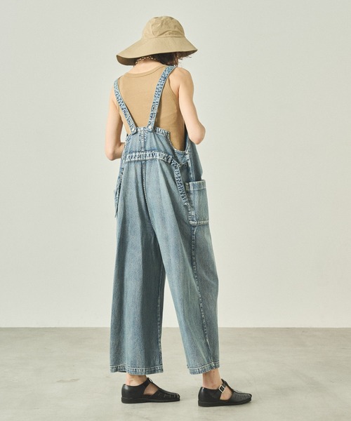 kha:ki(カーキ)の「「KHA:KI / カーキ」 Vネックオーバーオール V-NECK OVERALLS(サロペット/オーバーオール・レディース・インディゴブルー/ライトインディゴブルー・1/2)」の5枚目の写真