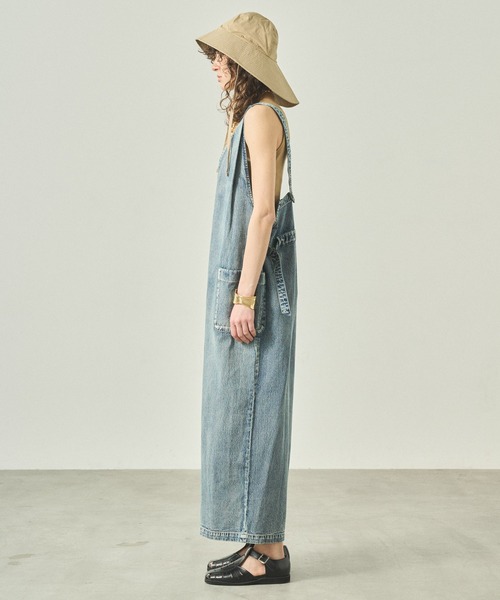 kha:ki(カーキ)の「「KHA:KI / カーキ」 Vネックオーバーオール V-NECK OVERALLS(サロペット/オーバーオール・レディース・インディゴブルー/ライトインディゴブルー・1/2)」の11枚目の写真