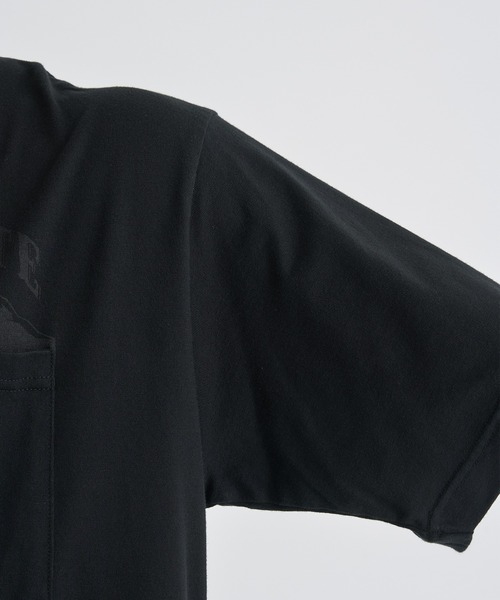 WHITE MOUNTAINEERING(ホワイトマウンテニアリング)の「【White Mountaineering / ホワイトマウンテニアリング】MOUNTAIN POCKET T-SHIR(Tシャツ/カットソー・メンズ・ホワイト/ブラック・0/1/2)」の5枚目の写真