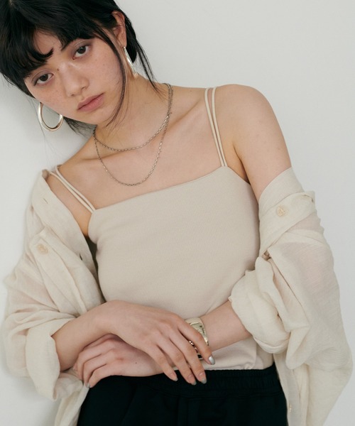 LARUTA(ラルータ)の「【LARUTA】テレコカップ付きキャミソール(キャミソール・レディース・モカ/アイボリー/ブラック・FREE)」の4枚目の写真