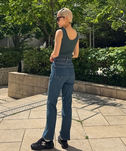 バックオープンニットノースリトップス（Tシャツ/カットソー