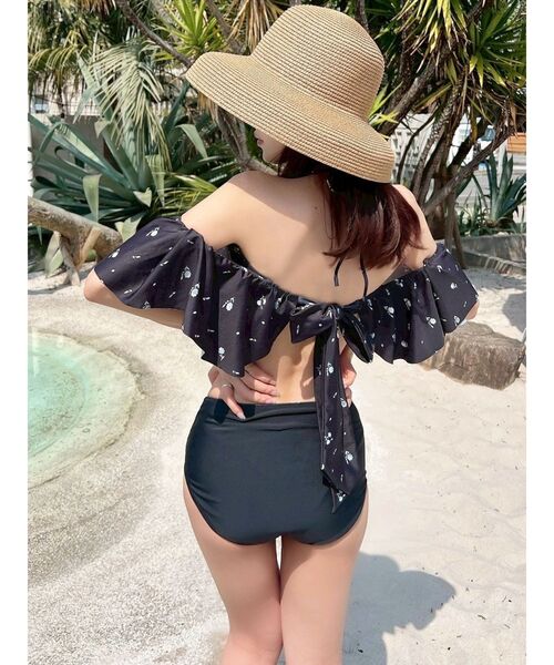 RESEXXY（リゼクシー）の「フリルデザインビキニ（水着）」 - WEAR