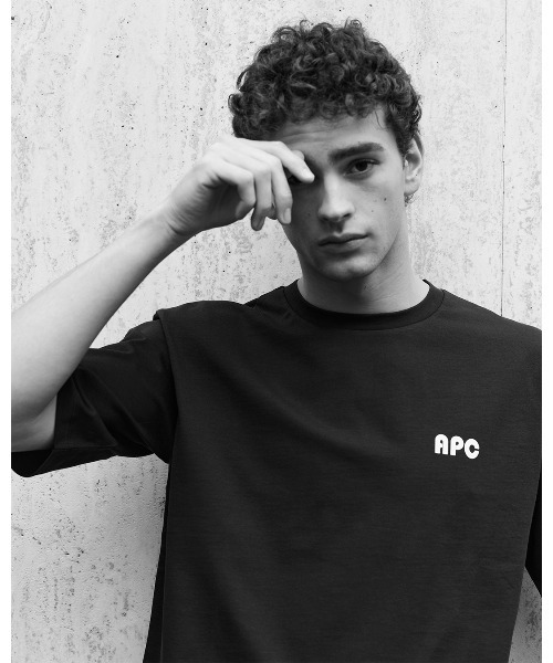 APC アーペーセー　モコモコロゴ　ネイビー　Tシャツ Tシャツ 406 F｜FEMME ｜A.P.C. | アーペーセー日本公式