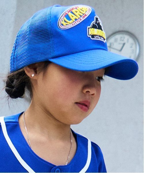 XLARGE KIDS(エクストララージキッズ)の「ワッペンロゴメッシュキャップ(キャップ・キッズ・ブラック/ブルー・52-56cm/S(48-52cm))」の18枚目の写真