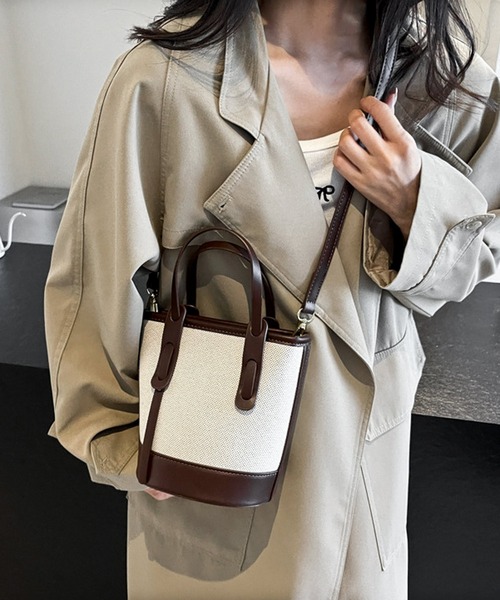 JOHNNY WOLF(ジョニーウルフ)の「MARCILE 2WAY ミニショルダーバッグ(ショルダーバッグ・レディース・ダークブラウン/ブラック/ブラウン・フリー)」の19枚目の写真