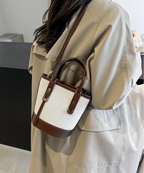 JOHNNY WOLF(ジョニーウルフ)の「MARCILE 2WAY ミニショルダーバッグ(ショルダーバッグ・レディース・ダークブラウン/ブラック/ブラウン・フリー)」の20枚目の写真