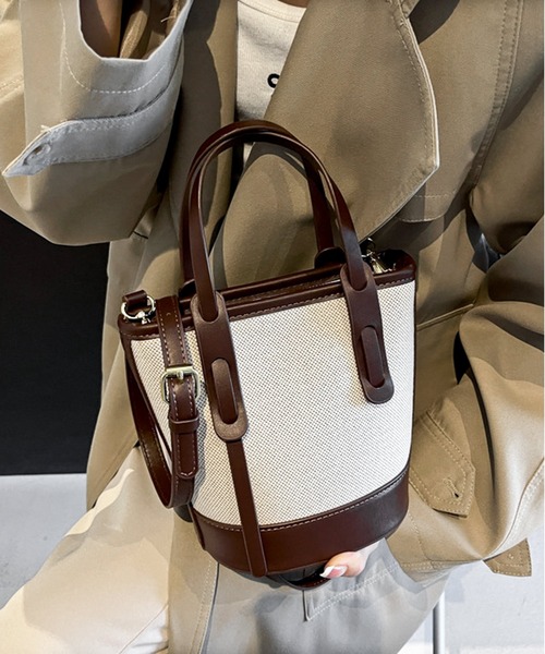 JOHNNY WOLF(ジョニーウルフ)の「MARCILE 2WAY ミニショルダーバッグ(ショルダーバッグ・レディース・ダークブラウン/ブラック/ブラウン・フリー)」の14枚目の写真