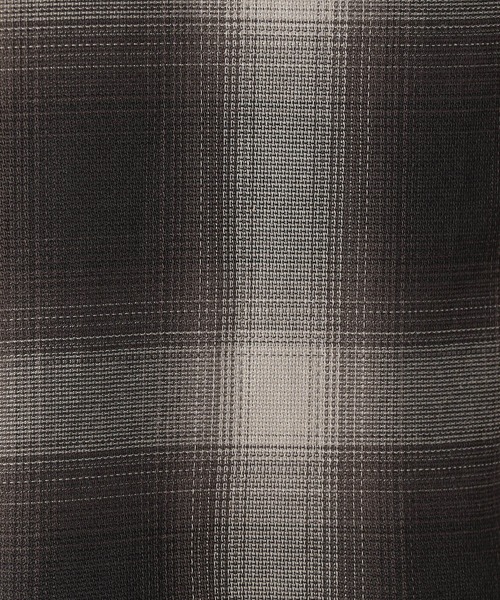 Grand PARK（グランドパーク）の「[シャツ+Tシャツ　セットアイテム]アンサンブルパナマオンブレチェック半袖シャツ（シャツ/ブラウス・メンズ・ブラウン/グレー/ブラック・LARGE/X-LARGE/MEDIUM）」の12枚目の写真