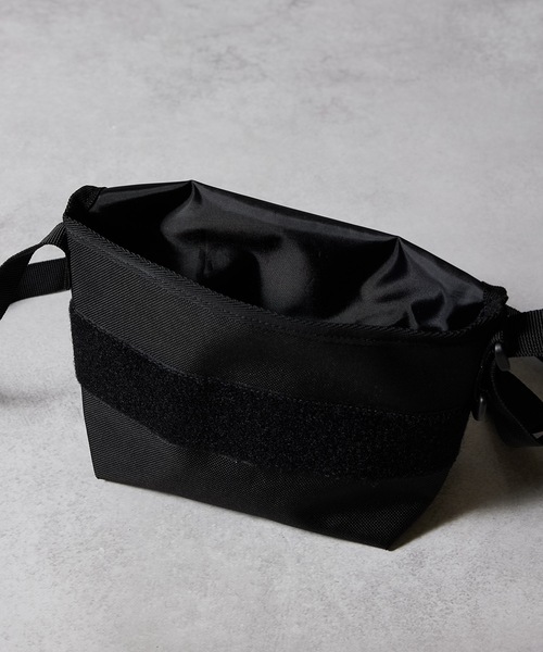 NUMBER (N)INE（ナンバーナイン）の「MINI SHOULDER FLAP MESSENGER BAG / ミニショルダー フラップ メッセンジャーバッグ（ショルダーバッグ・メンズ・ホワイト/ベージュ/カーキ/ブラック・FREE）」の20枚目の写真