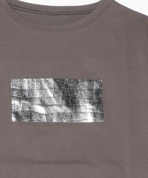 Per sist ence(パーシエンス)の「綿天竺コンパクト柄箔Tシャツ(Tシャツ/カットソー・レディース・ホワイト系3/ホワイト系1/ホワイト系2/グレー系2/グレー系3/グレー系1・ONE SIZE)」の21枚目の写真