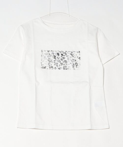 Per sist ence(パーシエンス)の「綿天竺コンパクト柄箔Tシャツ(Tシャツ/カットソー・レディース・ホワイト系3/ホワイト系1/ホワイト系2/グレー系2/グレー系3/グレー系1・ONE SIZE)」の22枚目の写真