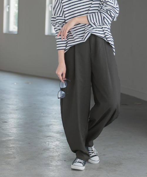 HUG.U（ハグユー）の「接触冷感 カーブパンツ（スラックス・レディース・ブラック/グリーン/グレー/ライトベージュ・L/M/LL）」の7枚目の写真