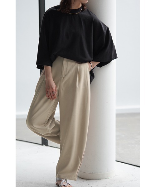 HUG.U（ハグユー）の「接触冷感 カーブパンツ（スラックス・レディース・ブラック/グリーン/グレー/ライトベージュ・L/M/LL）」の6枚目の写真