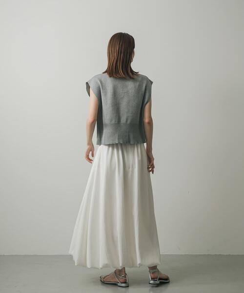 SENSE OF PLACE by URBAN RESEARCH（センスオブプレイスバイアーバンリサーチ）の「エリツキフロントZIPセーター（ニット/セーター・レディース・レッド/グレー/アイボリー/ブラック・ONE）」の20枚目の写真